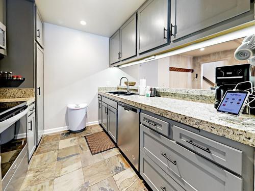 Apartamento Meridian Condo #182 Condo