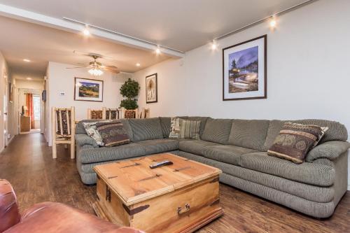 Apartamento Snowcreek # 613 - Phase IV