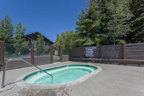 Snowcreek # 892 - Phase V