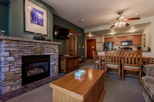 Apartamento Village # 1404 - Grand Sierra Lodge