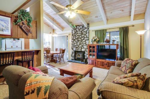 Shady Pines Retreat