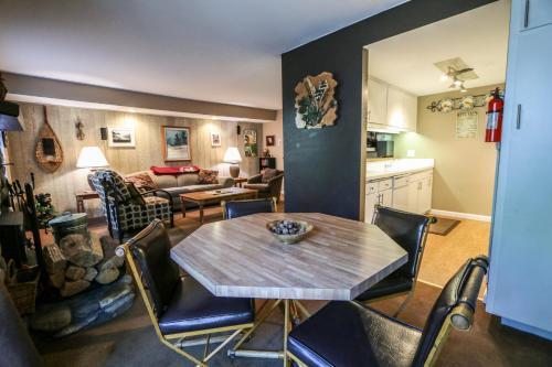 Apartamento Horizons 4 #119 Condo