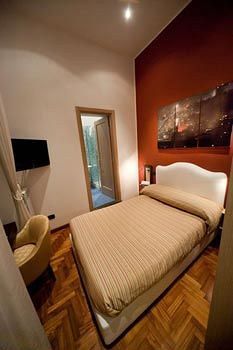 Bed And Breakfast Chiaia 32