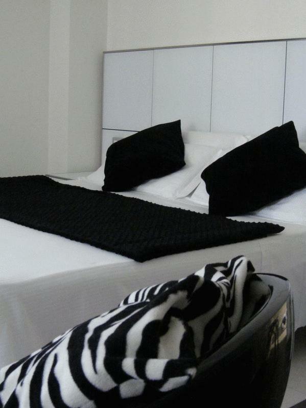 Atmosphere Suite Hotel