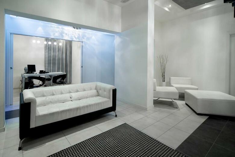 Atmosphere Suite Hotel