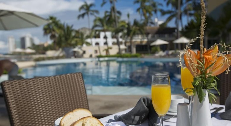 Hotel Sunset Plaza Beach Resort & Spa