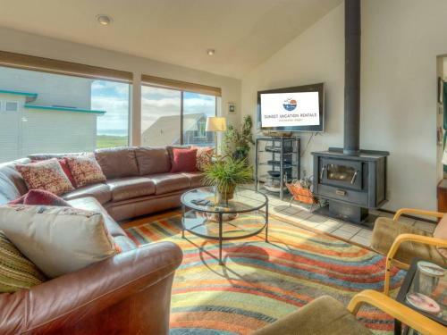 Beaches 'n Green ~ Mca 1208