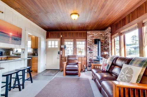 Cottage By The Sea (mca #1213)