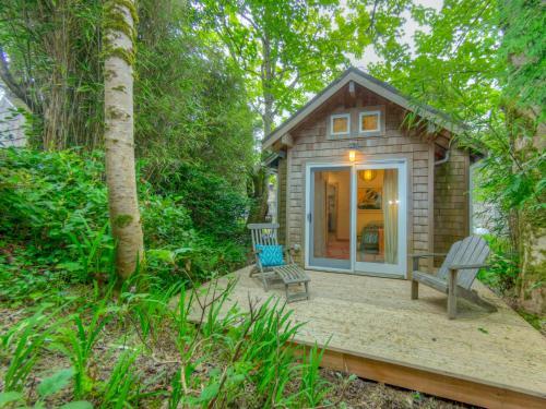 Lil' Love Shack ~ Mca 1599