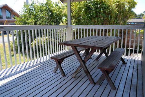 Cabin At The Beach ~ Mca 1263