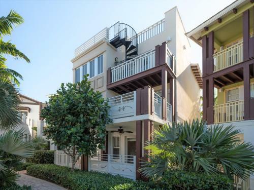 Marlin Bay Yacht Club - Residence #3829