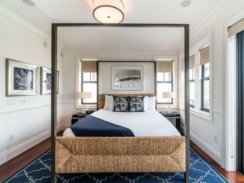 Marlin Bay Yacht Club - Residence #3825