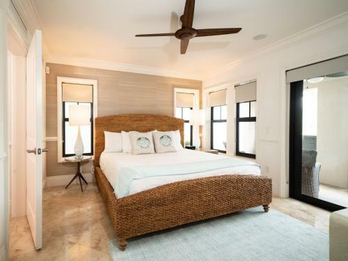 Marlin Bay Yacht Club - Residence #3825