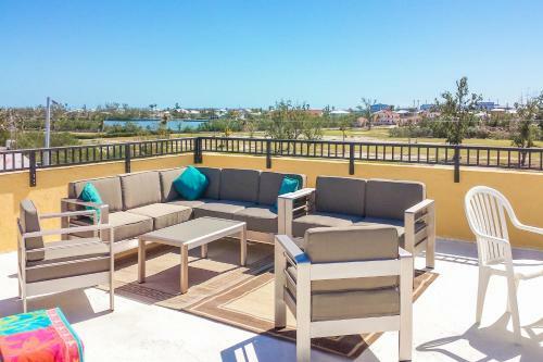 Boot Key Harbor Retreat Second Story