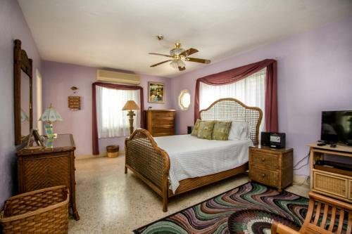 3 Bedroom - 525 Gulfview Escape