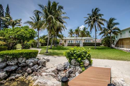 3 Bedroom - 525 Gulfview Escape