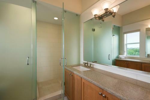 3 Bedroom - 240 Mahimahi