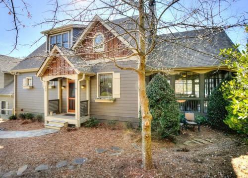 Mountain Vista Home