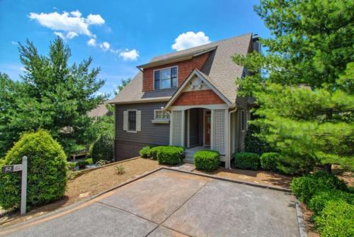 Eagles Nest Home
