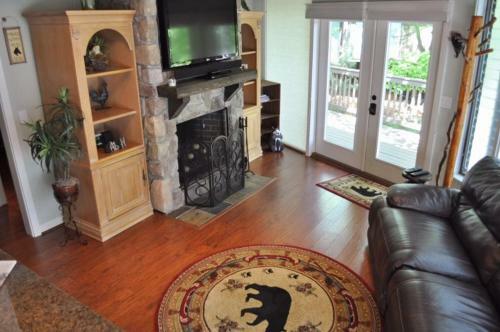 Chalet 137 Cabin
