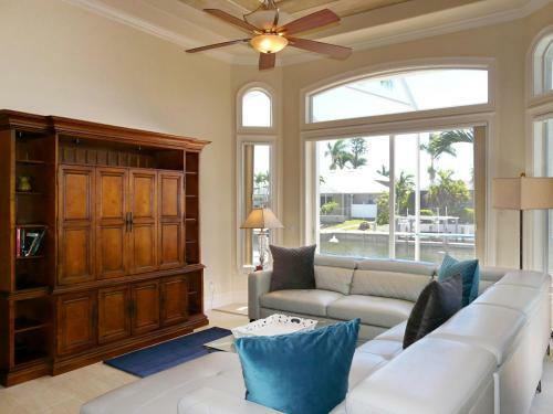183 Leeward Court