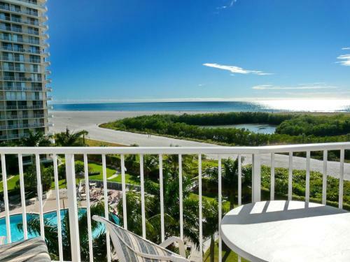 South Seas Tower 4-704