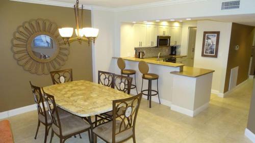 Apartamento Somerset 409 Condo