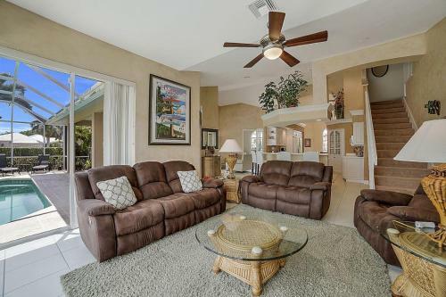 Peach Home #62051