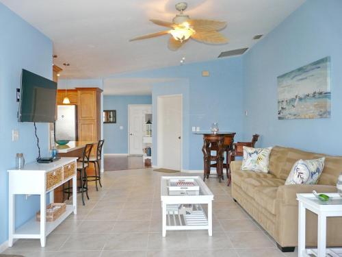 1666 Rainbow Court