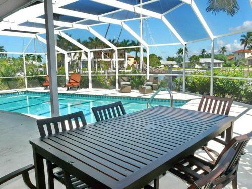 849 Buttonwood Court