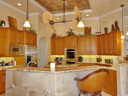 781 Sea Court