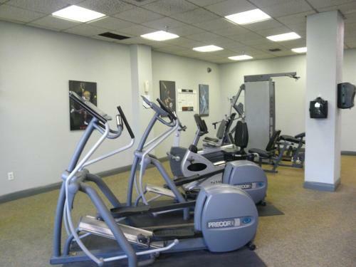 South Seas Tower 4-1204
