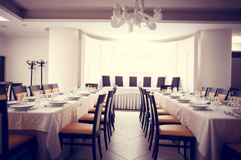 Hotel Fini