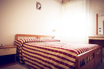 Hotel Fini