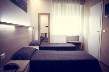 Hotel Fini