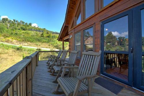 Toboggan Run Cabin