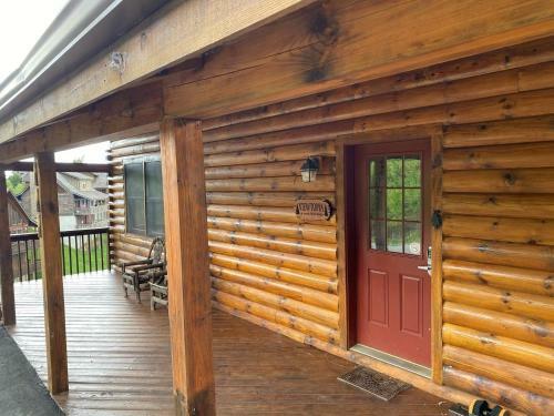 Game Keeper Cabin