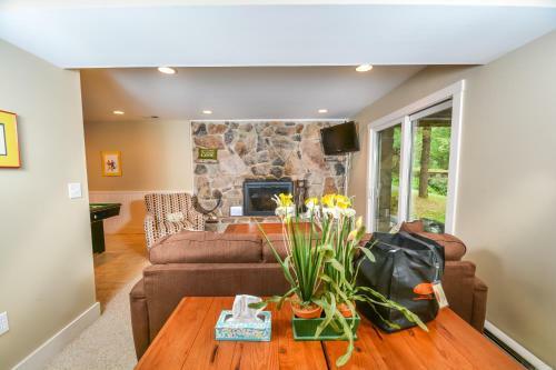 Lazy Days Three-bedroom Holiday Home