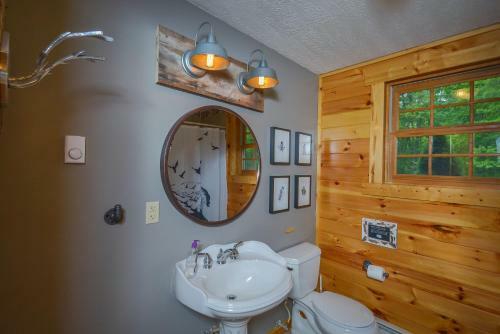 Grey Wolf Three-bedroom Holiday Home