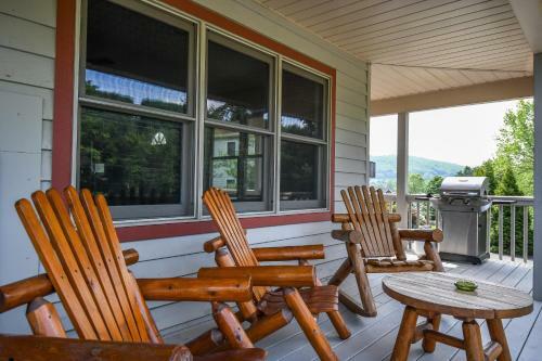Light My Fire Five-bedroom Holiday Home