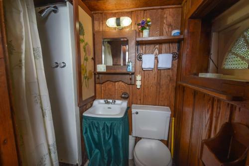 Sunset Terrace Three-bedroom Holiday Home