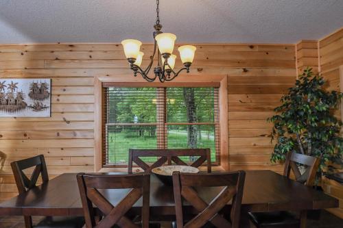 Sheba Snow Five-bedroom Holiday Home