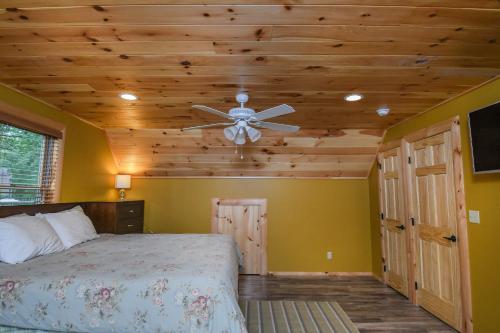 Sheba Snow Five-bedroom Holiday Home