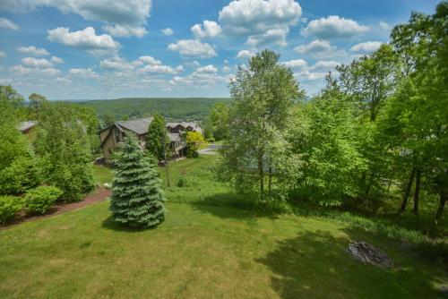 Green Gables Four-bedroom Holiday Home