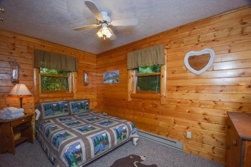 Sunset Ridge Three-bedroom Holiday Home