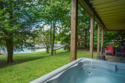 Almost Paradise Five-bedroom Holiday Home