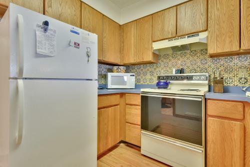 3 Hartwood Village