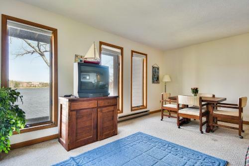 3 Hartwood Village