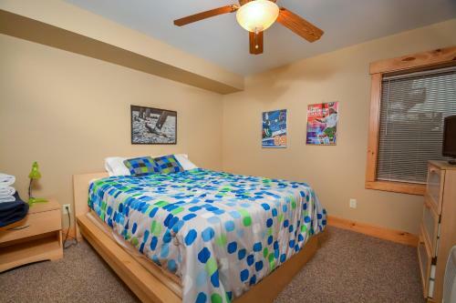 Wispering Heights Four-bedroom Holiday Home