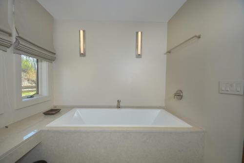 Sundance Five-bedroom Holiday Home